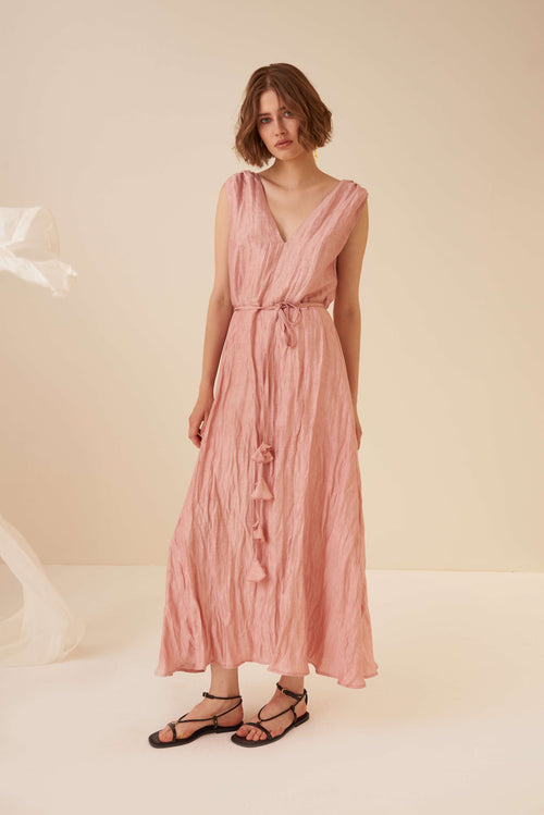 Abito a spalla larga svasato in Lino