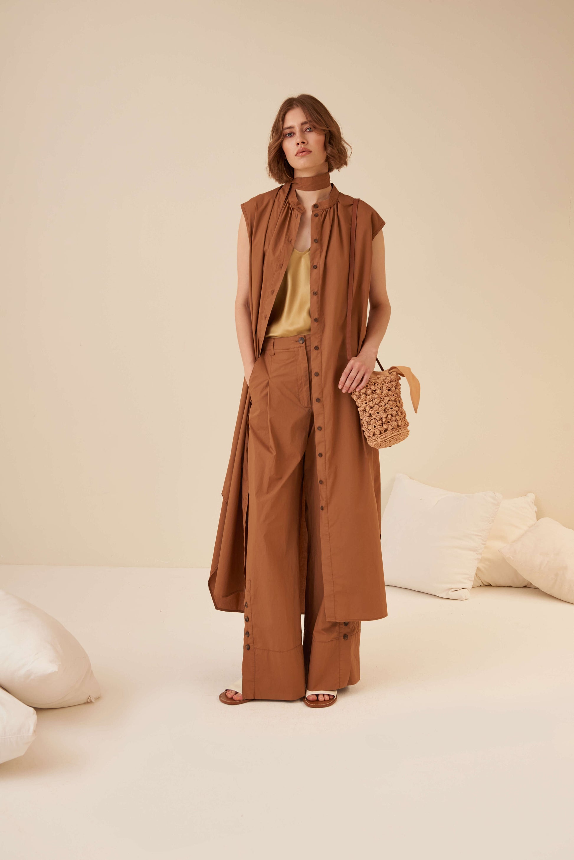 Pantalone a palazzo in tela paracadute