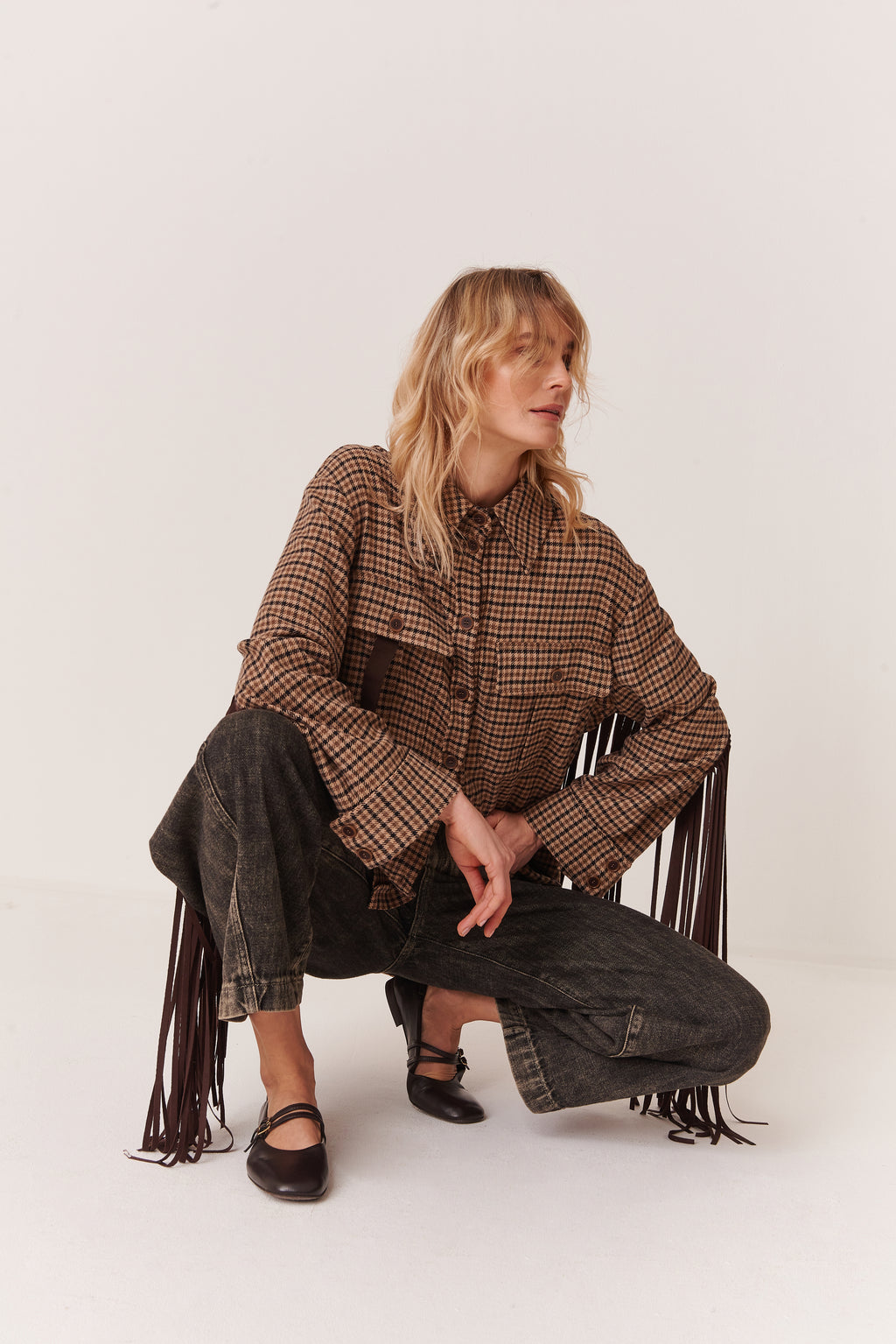 Overshirt in Pied de Poule con frange in suede