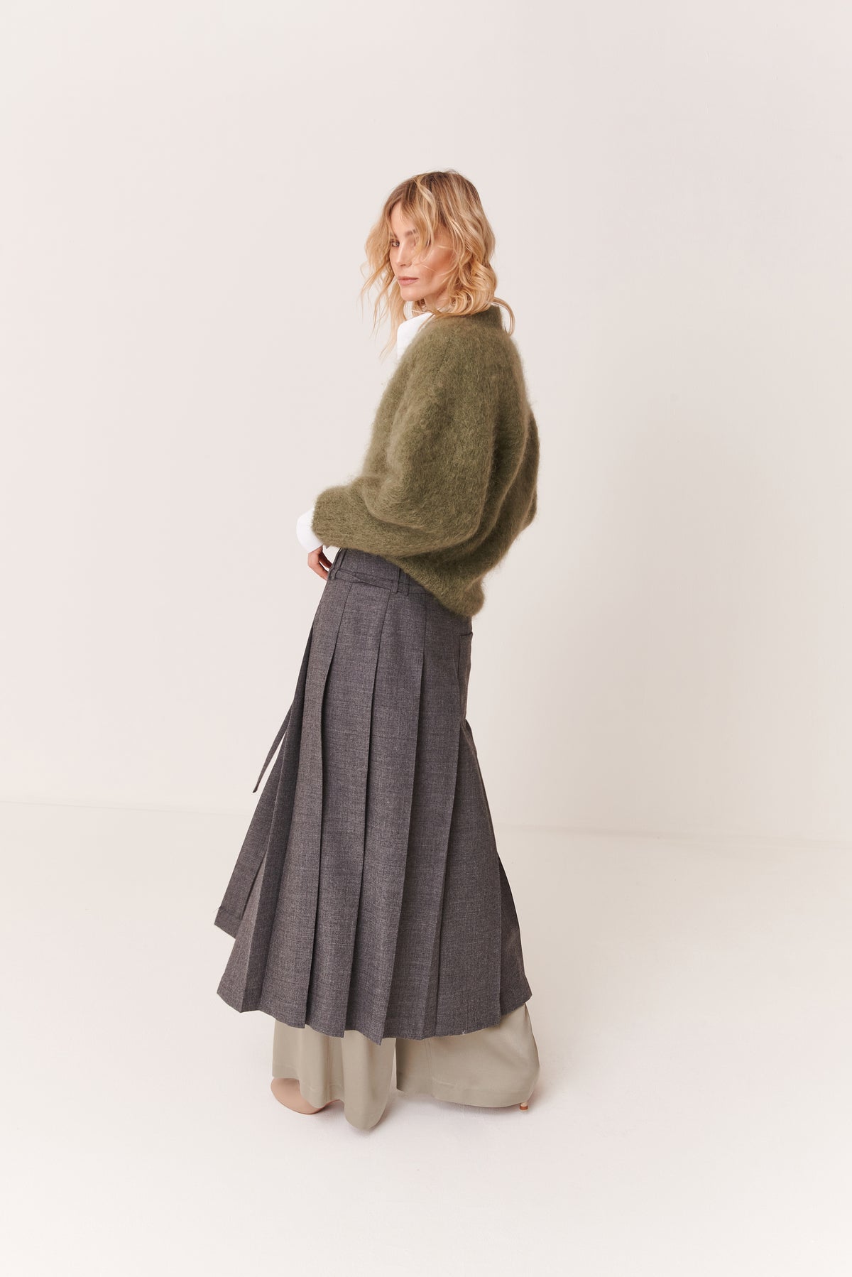 Gonna midi a pieghe in Twill di Lana
