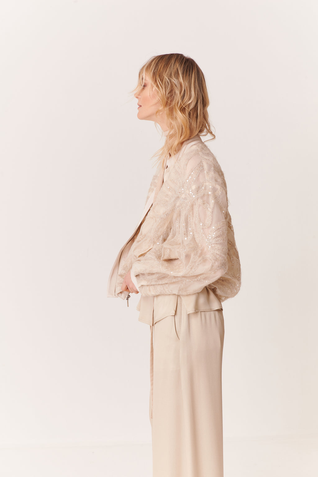 Bomber con profili in raso, Organza Paillettes