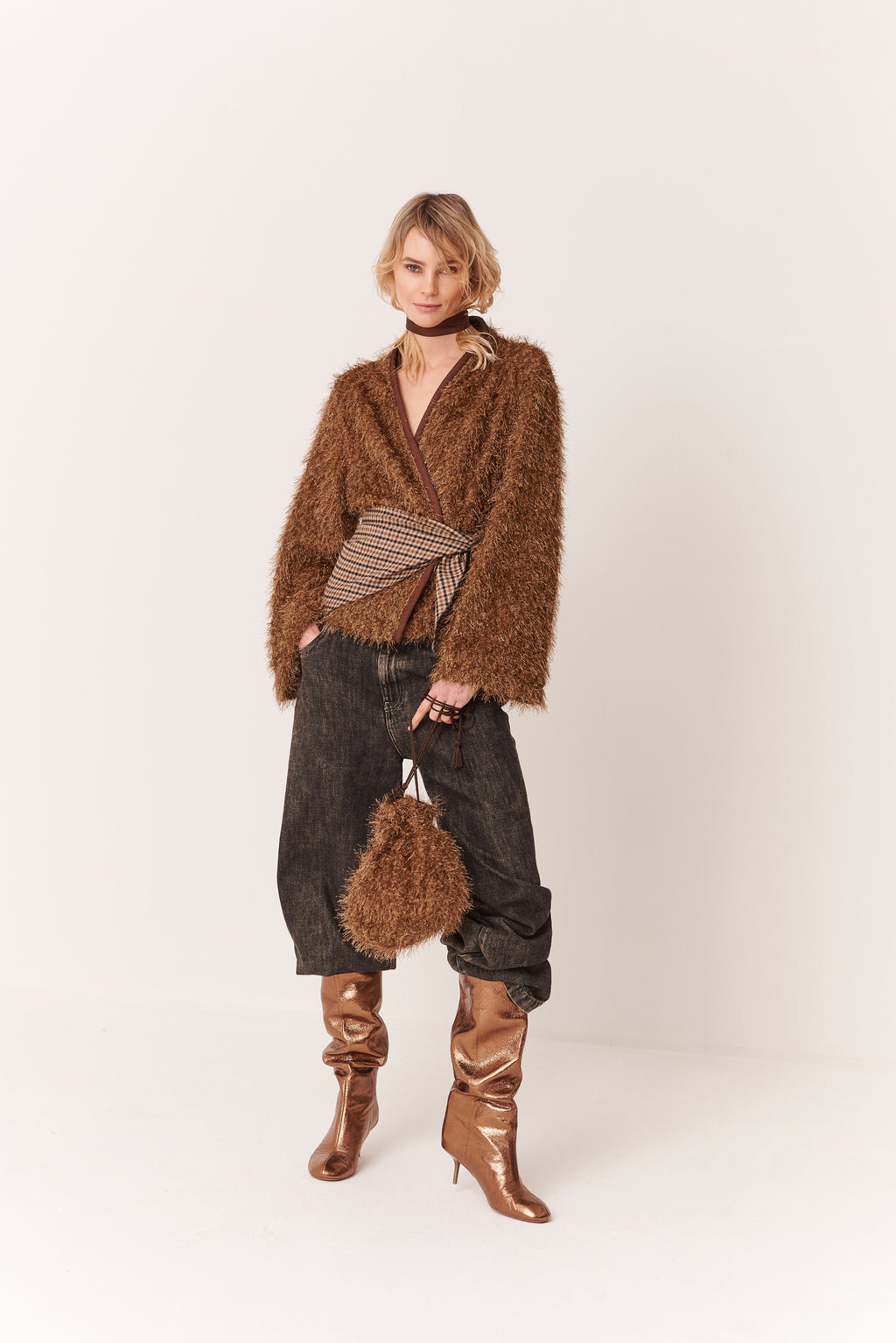 Kimono con profili imbottiti in Bouclè Lurex