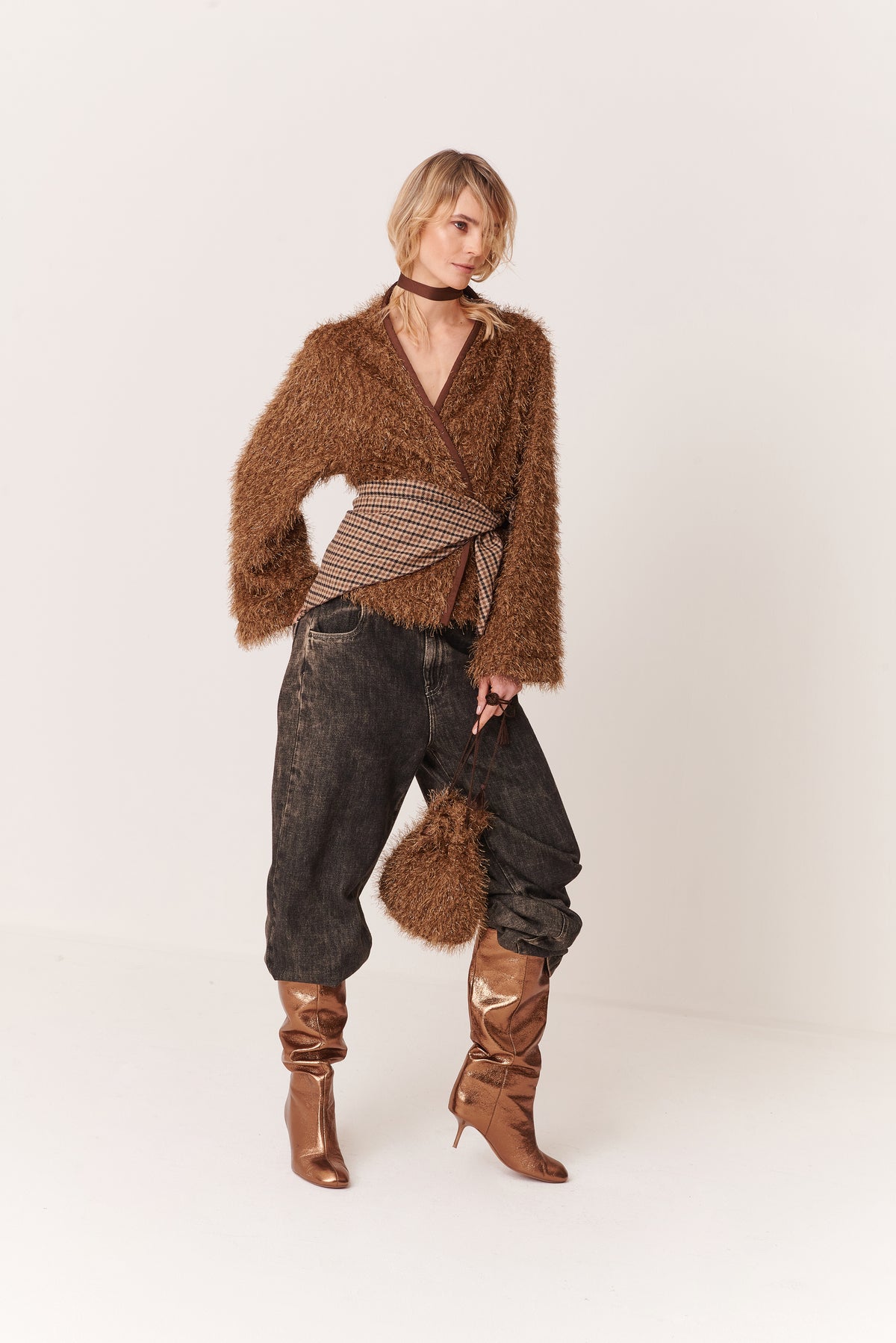Kimono con profili imbottiti in Bouclè Lurex