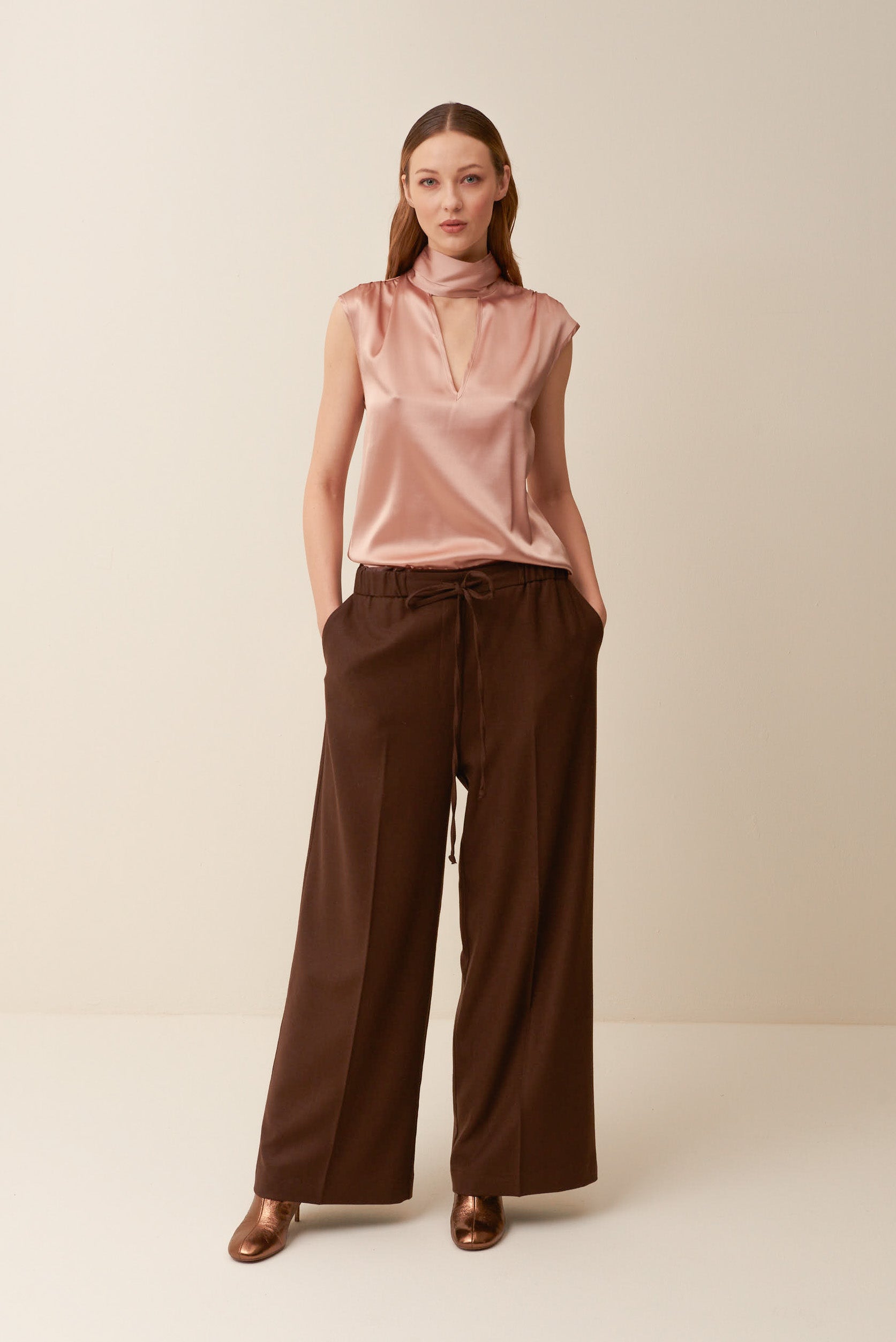 Top in seta stretch