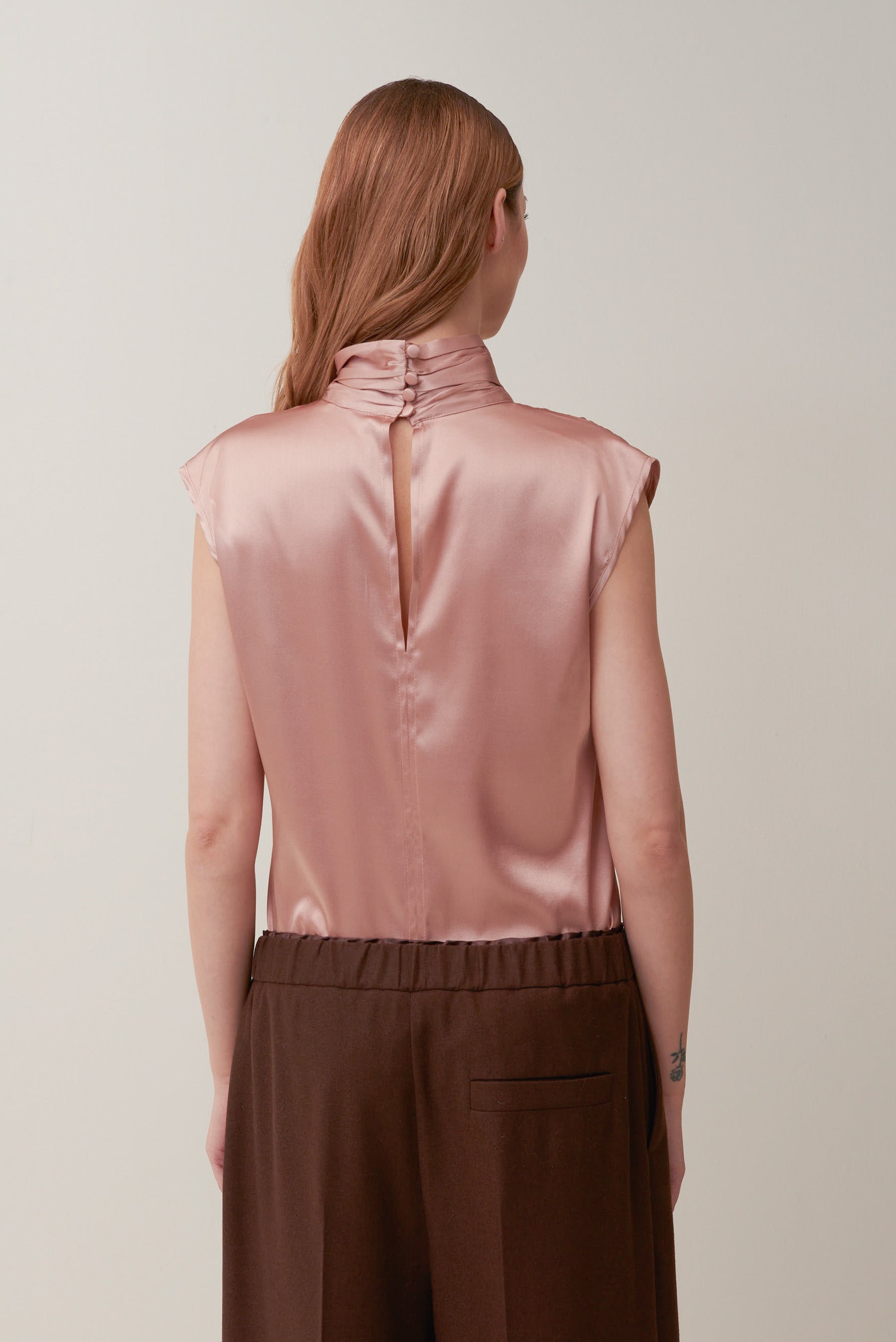 Top in seta stretch