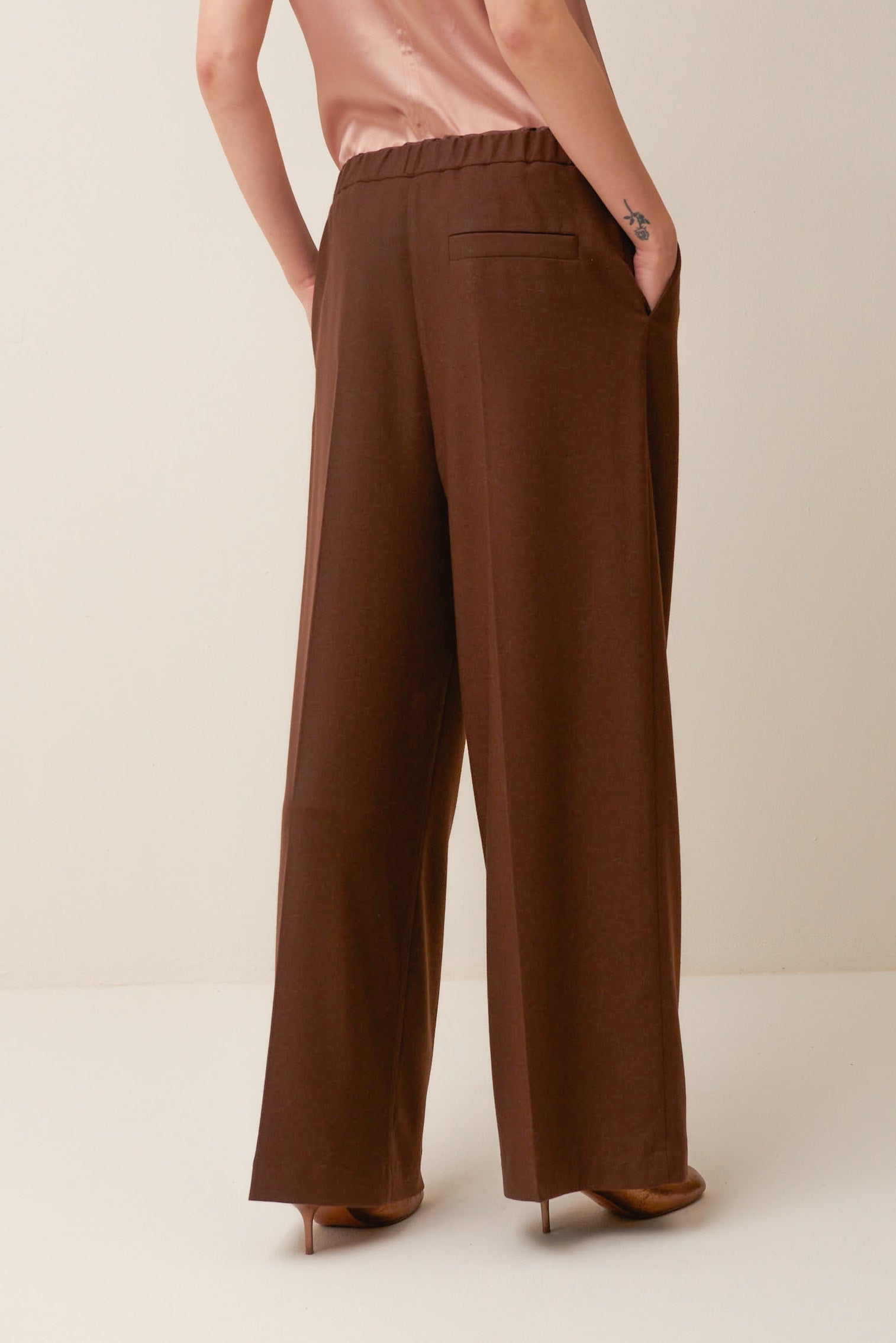 Pantalone con coulisse